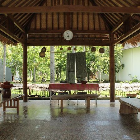 Gondang Beach Hotel Gili Trawangan Kültér fotó