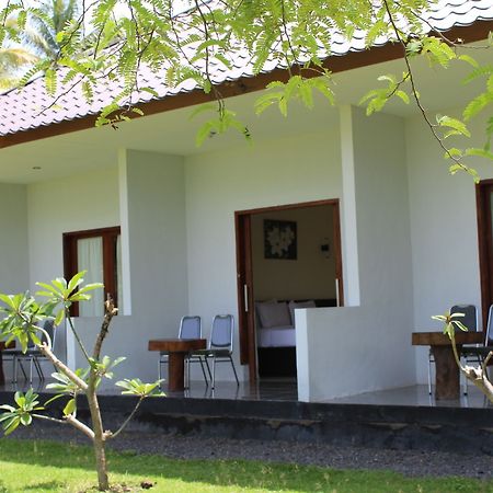 Gondang Beach Hotel Gili Trawangan Kültér fotó