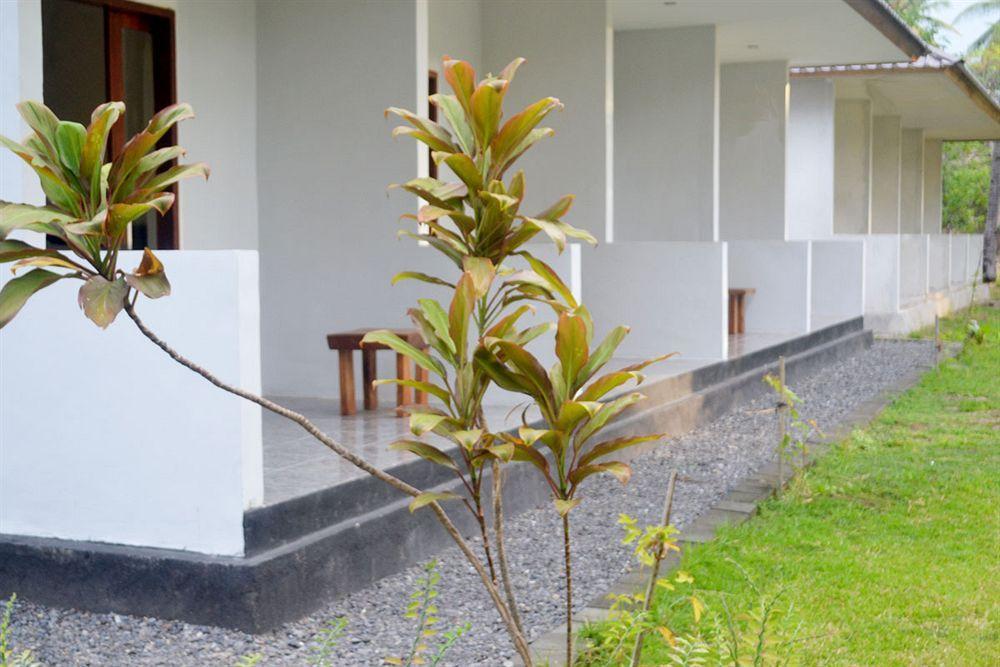 Gondang Beach Hotel Gili Trawangan Kültér fotó