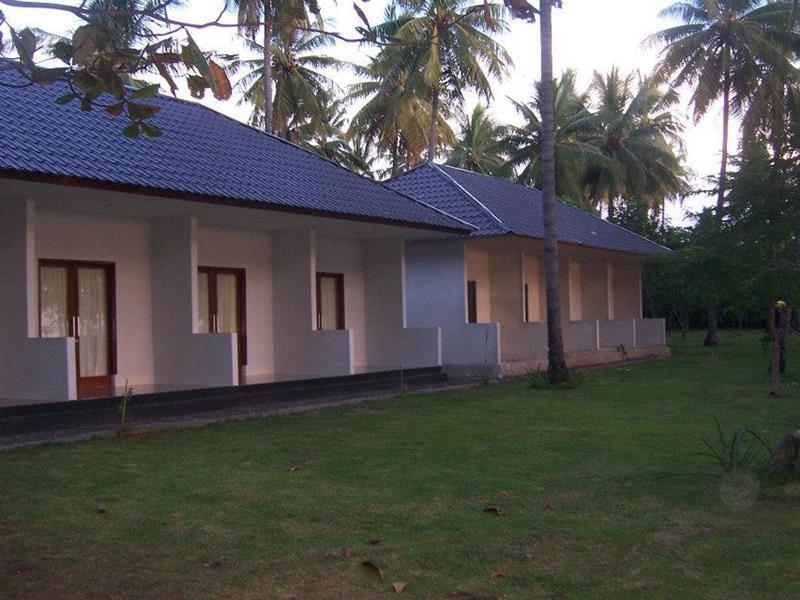 Gondang Beach Hotel Gili Trawangan Kültér fotó